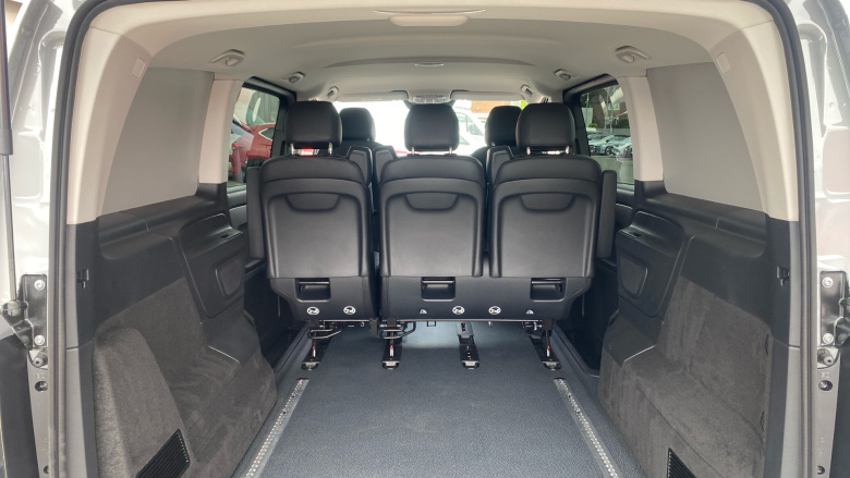 Mercedes-Benz Vito L2 Diesel Rwd 119CDI Select Crew Van 9G-Tronic